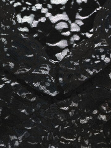 Only Petite Shirt 'ONLNIKKA' in Black