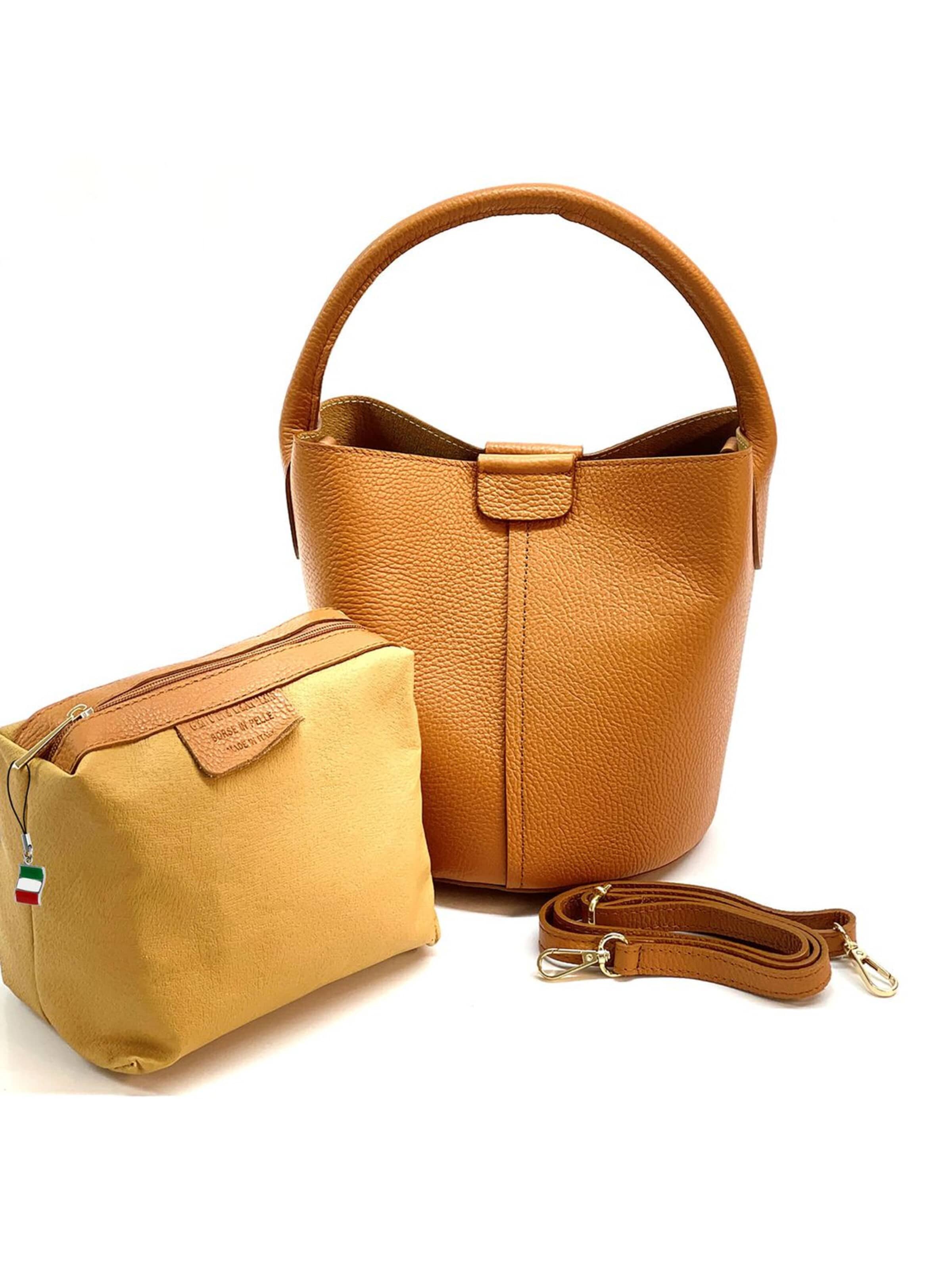Florence Handbag in Brown: front