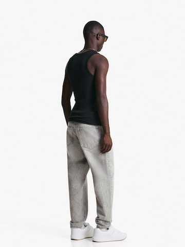 Bershka Loose fit Jeans in Grey