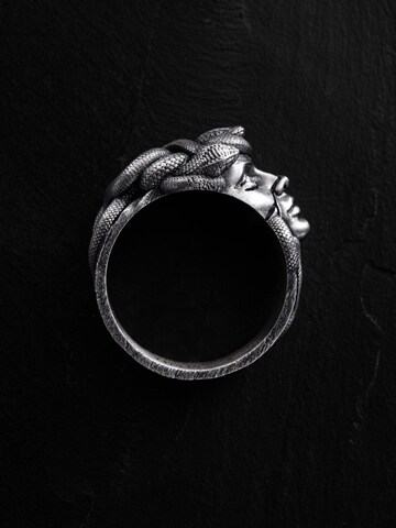 REYTEL Ring 'PATRONA MEDUSA' in Silver