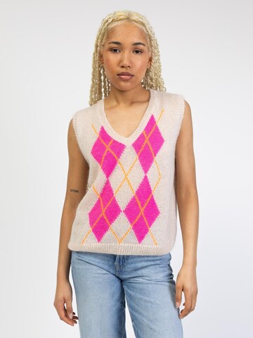 BROKE + SCHÖN Knitted Vest 'Pullunder mit Argyle Muster' in Beige: front