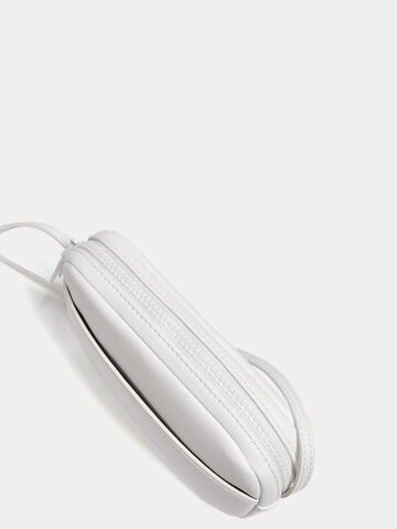 Pull&Bear Crossbody bag in White