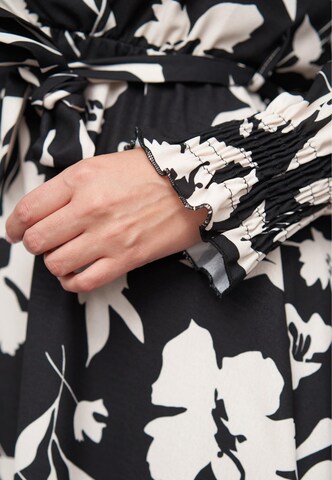 Cloud5ive Kleid in Schwarz