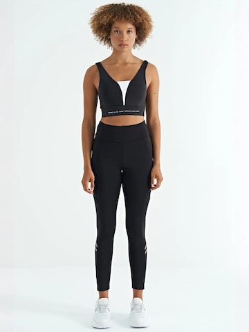 Tommy Life - Top desportivo em preto