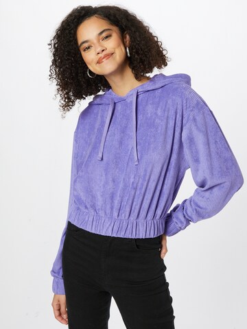 NU-IN Sweatshirt in Purple: front