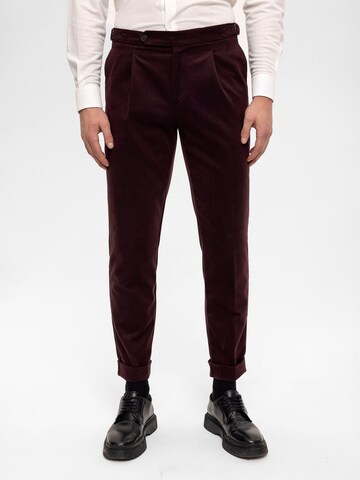 Regular Pantalon Antioch en rouge : devant
