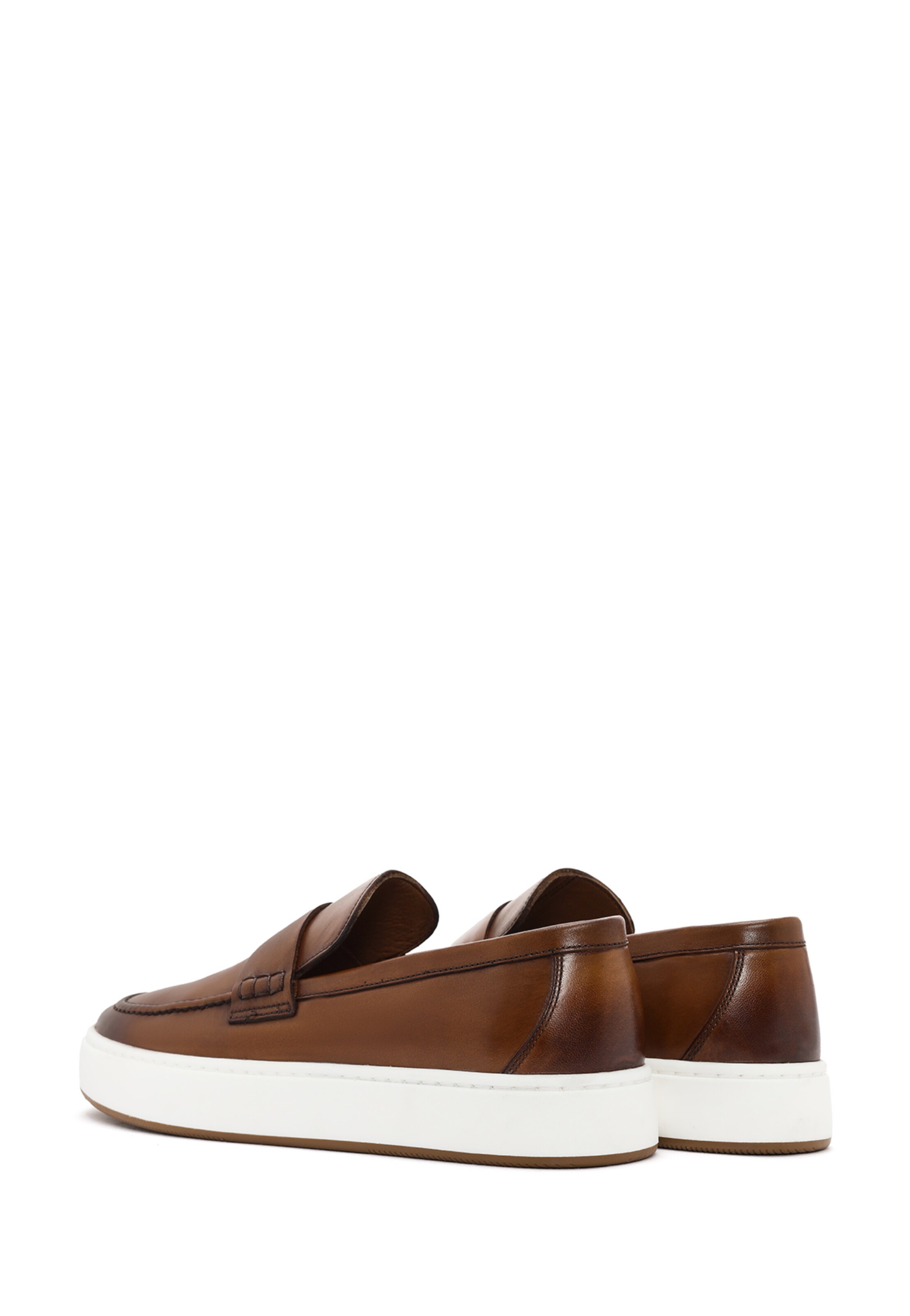 Derimod Slipper in Braun