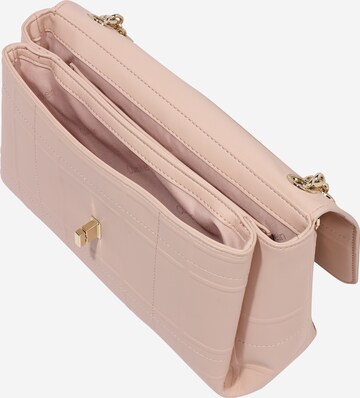 Calvin Klein - Bolso de hombro en rosa