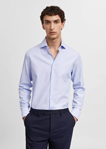 MANGO MAN Slim fit Overhemd 'Selva' in Blauw: voorkant