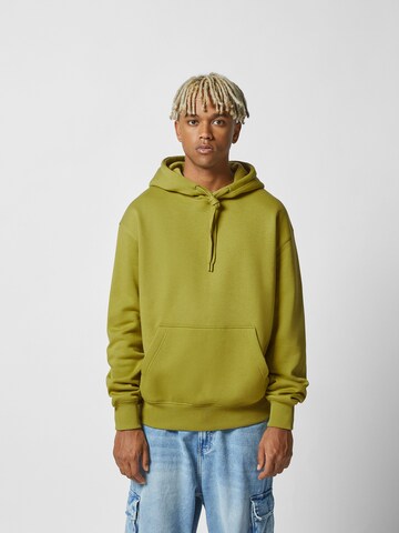 Bershka Sweatshirt in Groen: voorkant