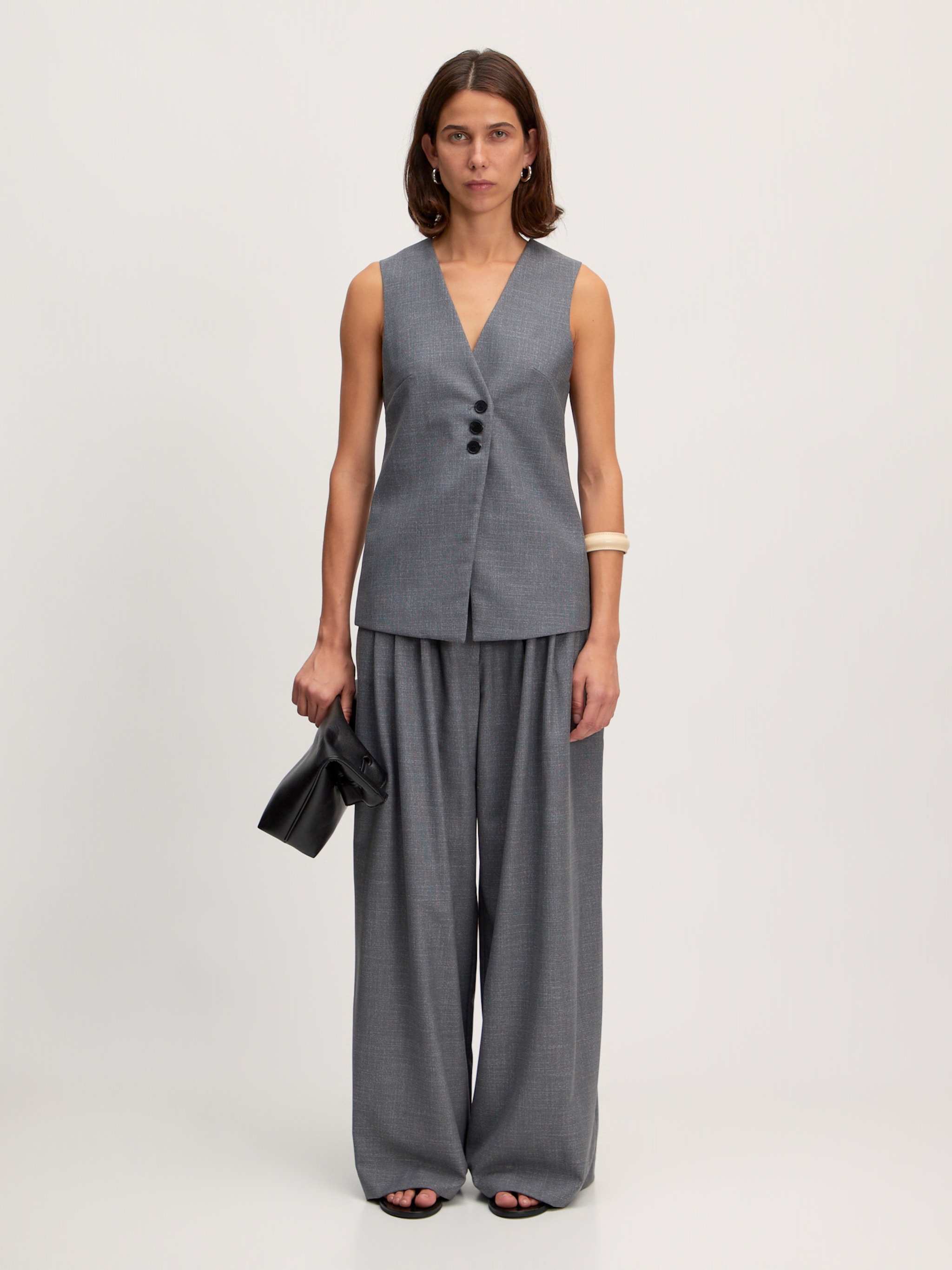 EDITED Prodotti Pantaloni 'Sandy' grigio