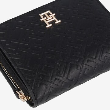 TOMMY HILFIGER Wallet in Black