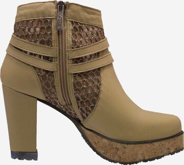 TIGGERS Ankle Boots in Beige