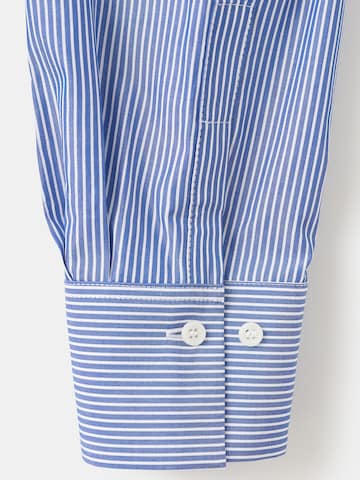 MANGO Blouse in Blue