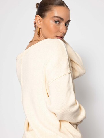 SASSYCLASSY Oversized Sweater in Beige