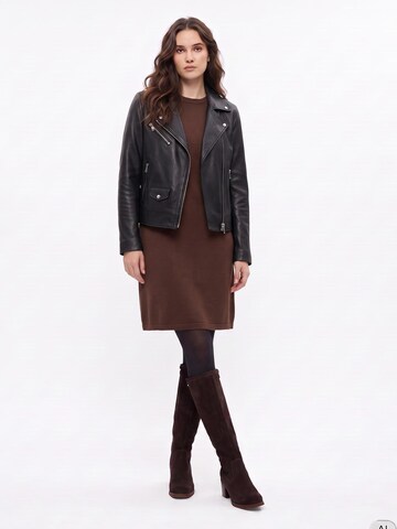 VENEZIA Boots in Brown