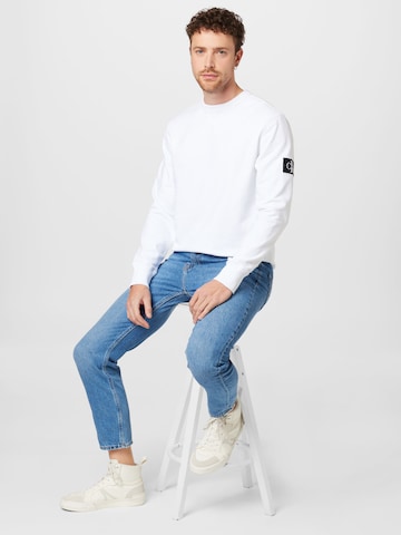 Calvin Klein Jeans Sweatshirt i vit