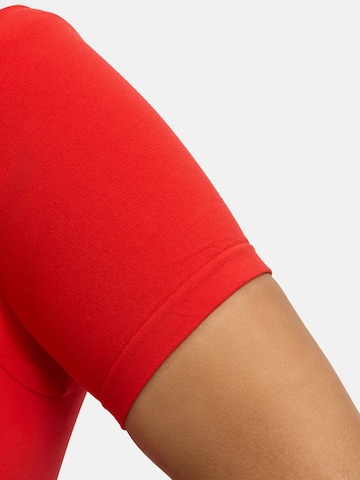 Body modelant 'T-Shirt Bodysuit Sculpting Shapewear mit String' cfab (formerly creamy fabrics) en rouge