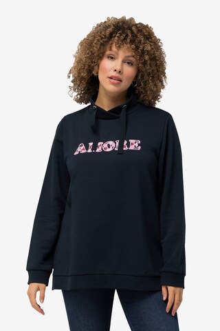 Sweat-shirt Ulla Popken en bleu : devant