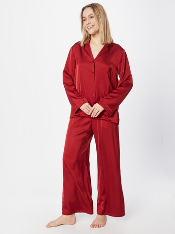 Lindex Pyjamas i röd: framsida