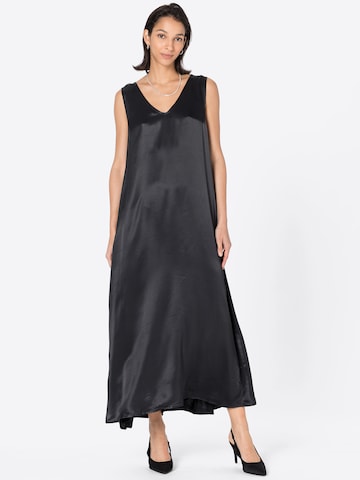 minimum Φόρεμα 'LESTA' σε μαύρο: μπροστά