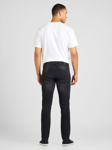 MUSTANG Slimfit Jeans 'Oregon' in Schwarz