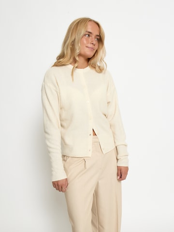Cardigan 'Katja' DESIRES en blanc