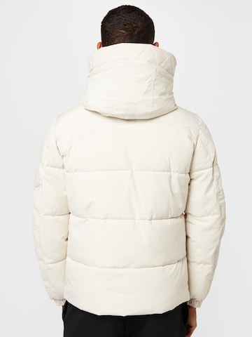 Veste d’hiver s.Oliver en blanc