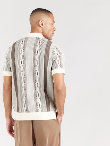 Pull-over Lyle & Scott en beige