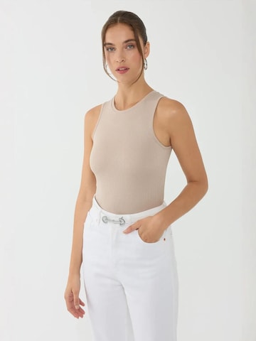 Hiccup Top in Beige