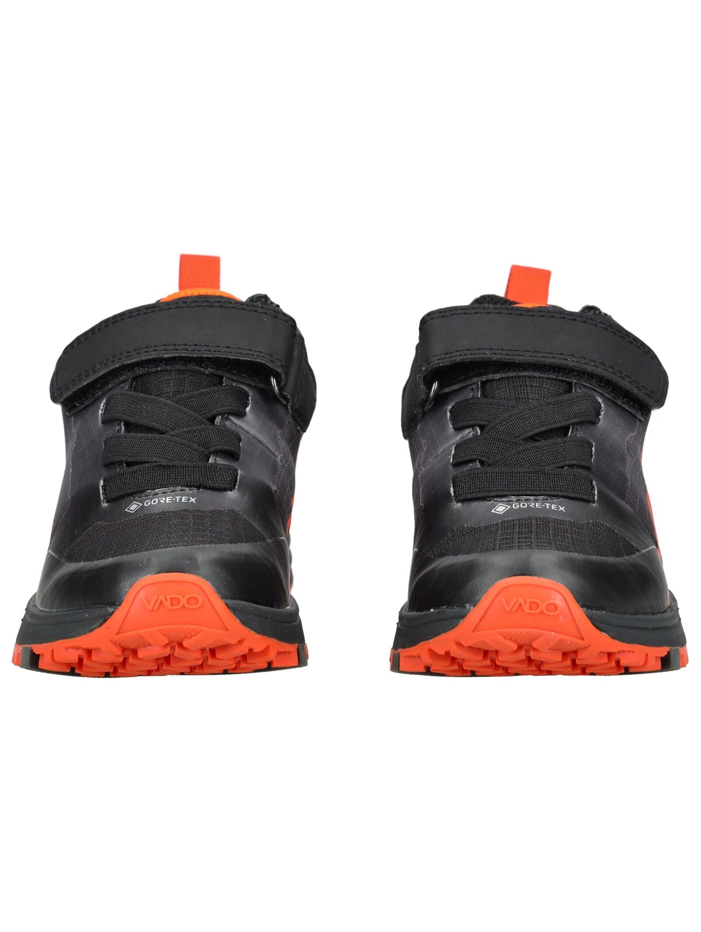 Vado Sneakers in Black