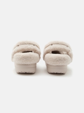 Crocs - Zuecos en beige