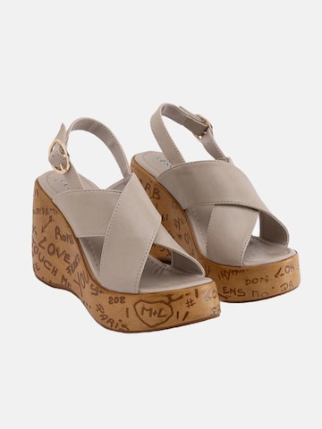 Limoya Sandals in Beige
