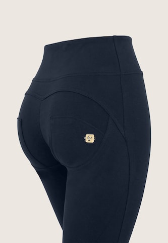 Freddy Boot cut Pants in Blue