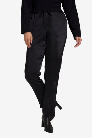 Regular Pantalon à plis Ulla Popken en noir : devant