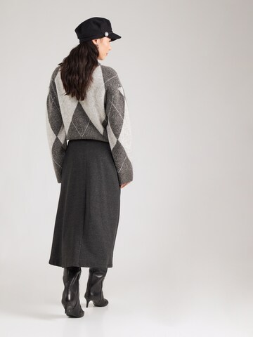 Gonna 'Nina' di ABOUT YOU in grigio