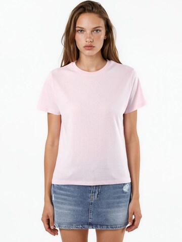 Busem T-Shirt in Pink: Vorderseite