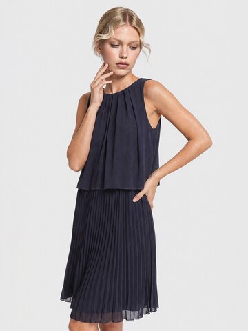 APART Chiffonkleid in Blau