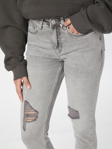 Dorothy Perkins Slimfit Jeans in Grau