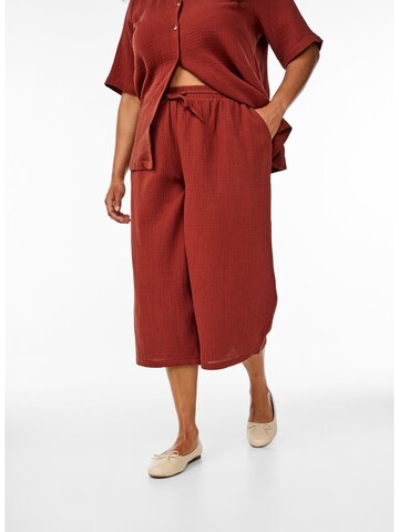 Largi Pantaloni 'Vvivu' de la Zizzi pe roșu: față