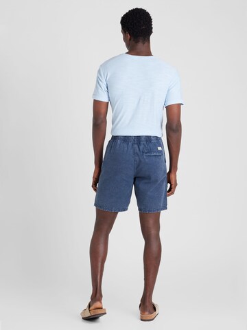 BLEND Regular Shorts in Blau