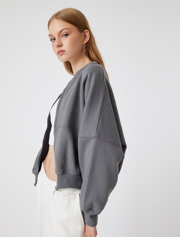 Koton Sweatshirt in Grijs