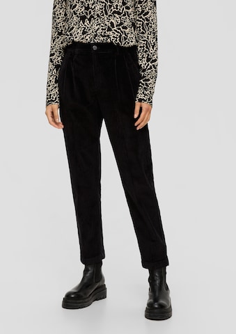 s.Oliver Tapered Pleat-Front Pants in Black: front