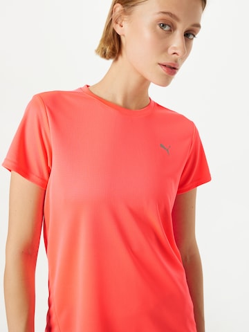 T-shirt fonctionnel PUMA en rose