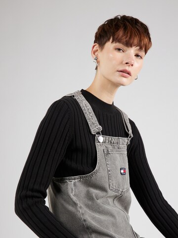 Tommy Jeans - Falda peto en gris