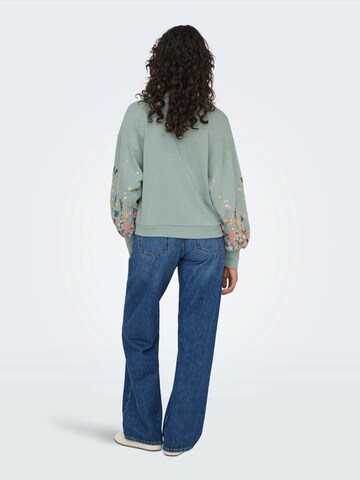 ONLY Sweatshirt 'ONLBROOKE' in Grün
