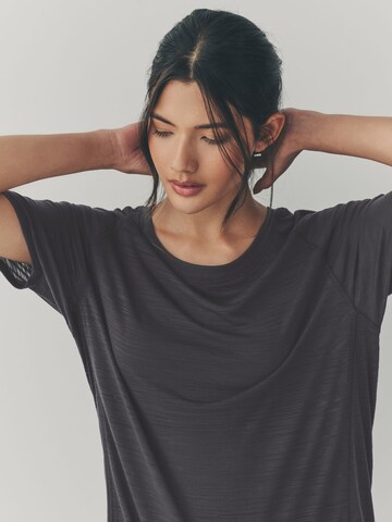 Maglia funzionale di Next in grigio