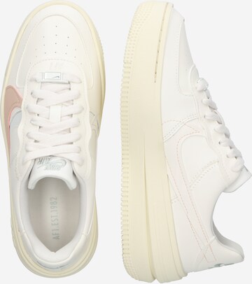 Nike Sportswear Sneaker low 'AF1 PLT.AF.ORM' i hvid