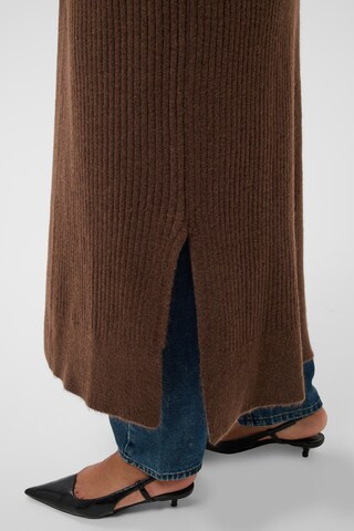 Cardigan KAFFE CURVE en marron