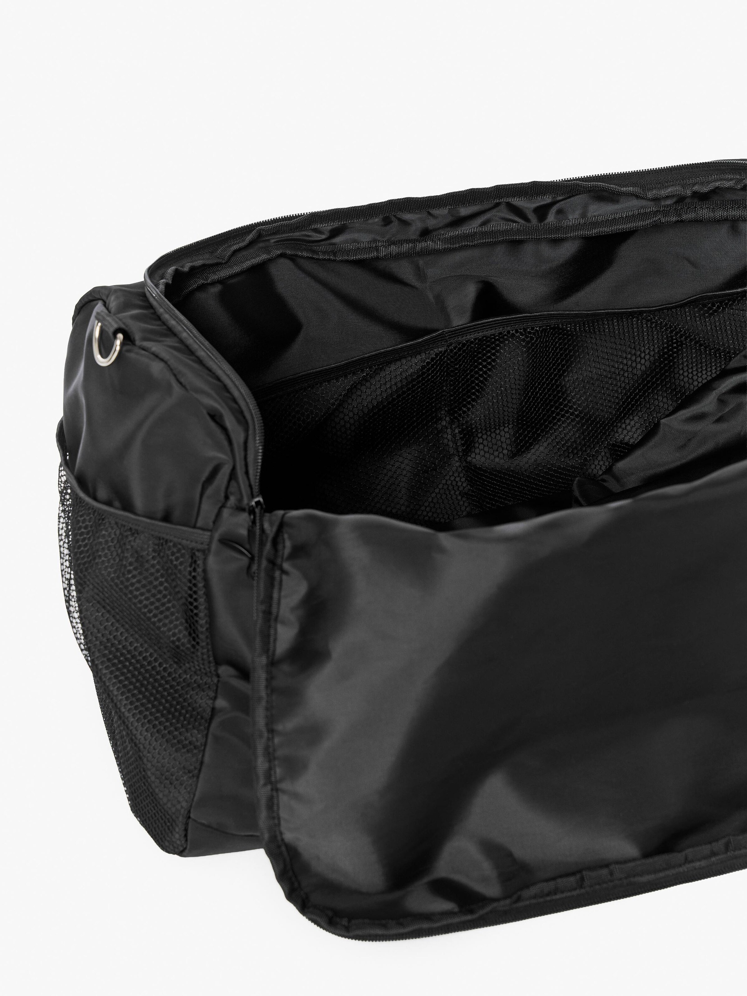 Cardio Bunny Gym Bag in Black